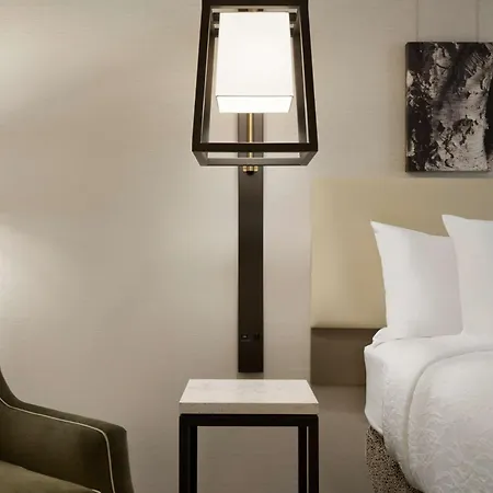 Hilton Garden Inn Newtown Square Radnor Extérieur photo