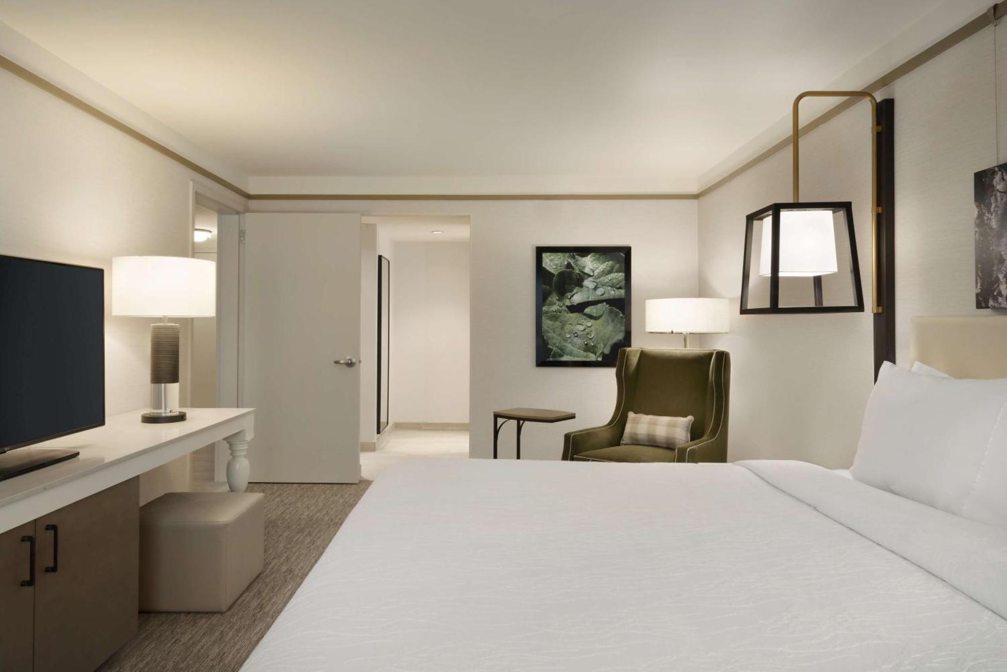 Hilton Garden Radnor 3*